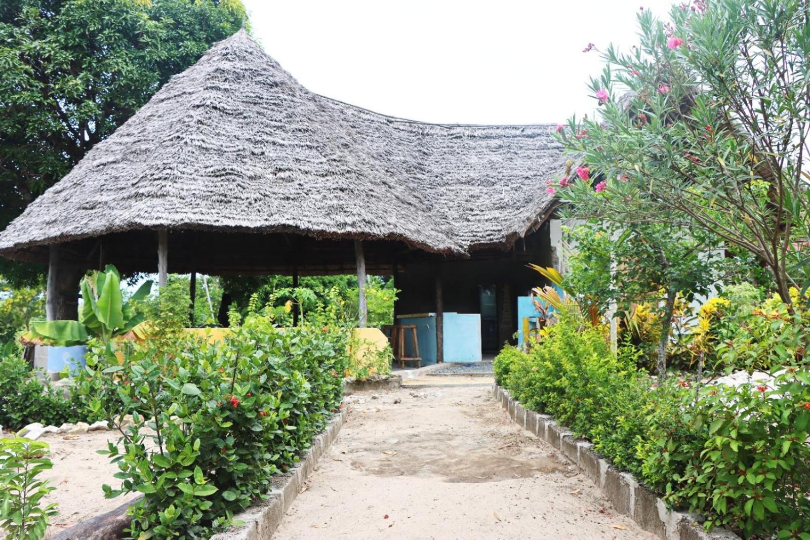 Bed and Breakfast Rasta House Kilindoni Zewnętrze zdjęcie